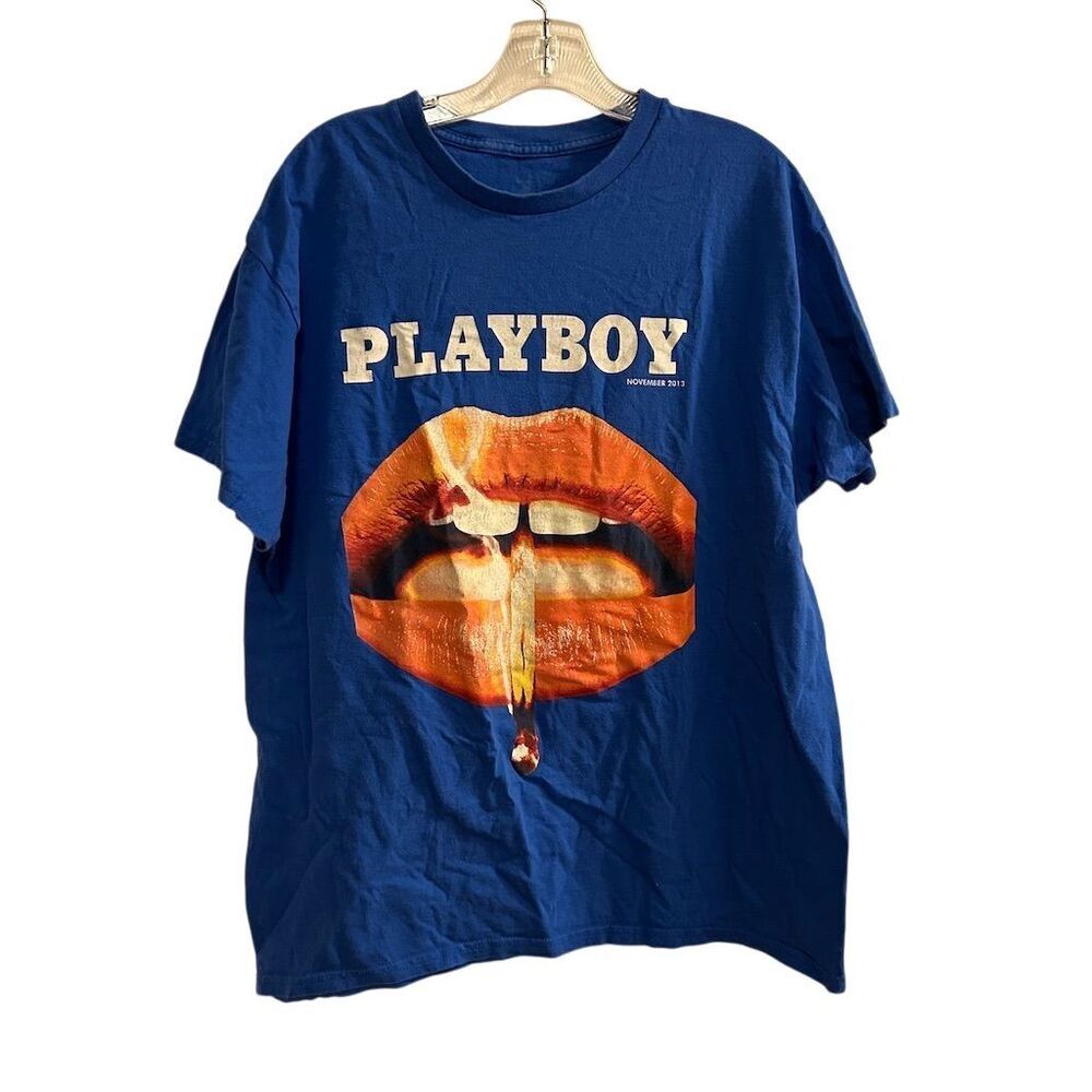 Playboy Men's Blue Lips Graphic T-Shirt Size‎ L Short Sleeve Crew Neck